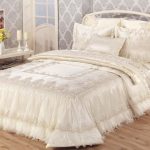 Photo of bedspread for bedroom