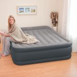 Deluxe Air Bed