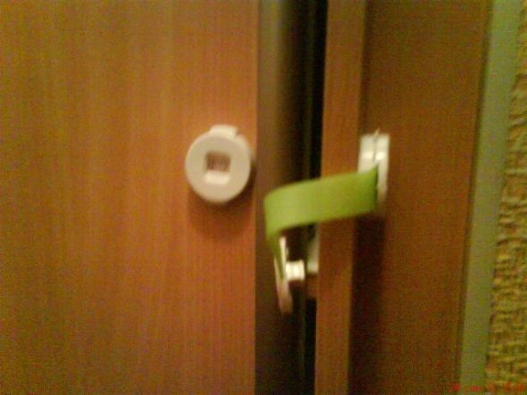 cabinet door lock