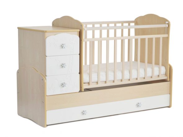 Baby bed pendulum na may chest of drawers