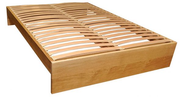Double bed with slats