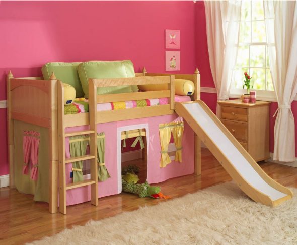 łóżko piętrowe ze zjeżdżalnią dla dziewczynki