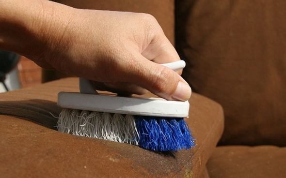 how to clean the sofa