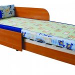 Child bed frame
