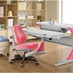 růžová kancelářská židle
