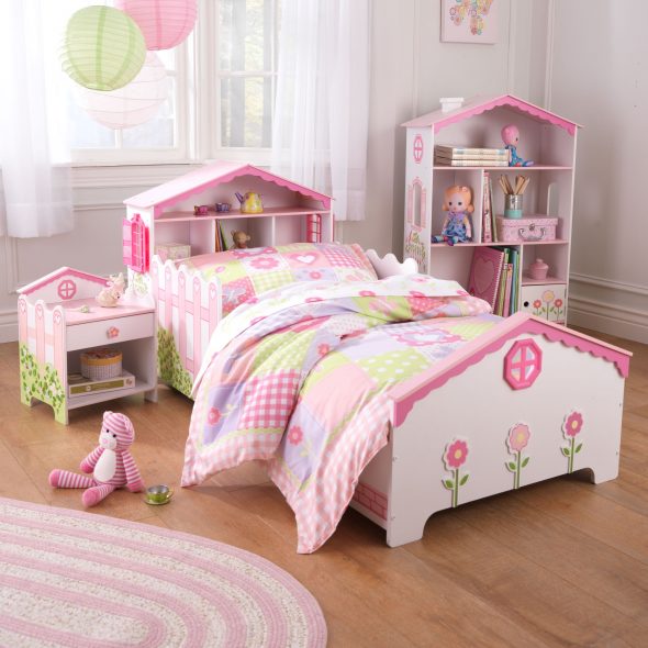 pink cot house