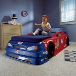 krevetni stroj za dječaka u dječjoj sobi