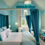 turkusowy kolor w sypialni