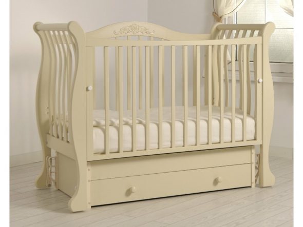 bed pendulum for baby beige
