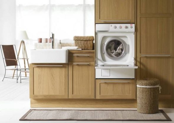 praktiška įrengimo galimybė skalbimo mašina