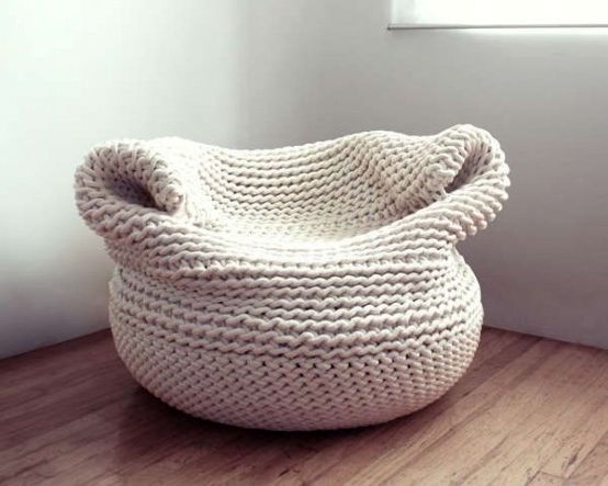 knitted ottoman with backrest