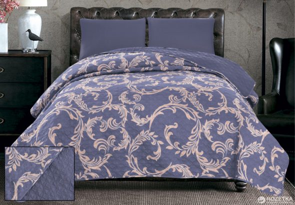 purple quilted bedspread