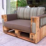 armchair of pallets