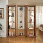 Bookcase partition of three shelves