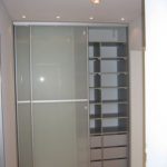 The sliding wardrobe from gypsum cardboard is convenient and compact
