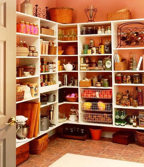 pantry design in the apartment
