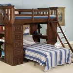 bunk bed na may istante