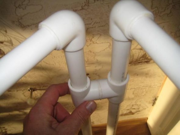 pipe mount