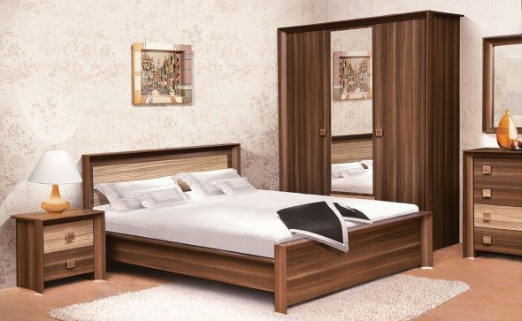 łóżko jest nowoczesne i wysokiej jakości