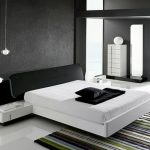 minimalistinė lova