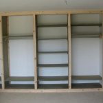 make a closet of plasterboard