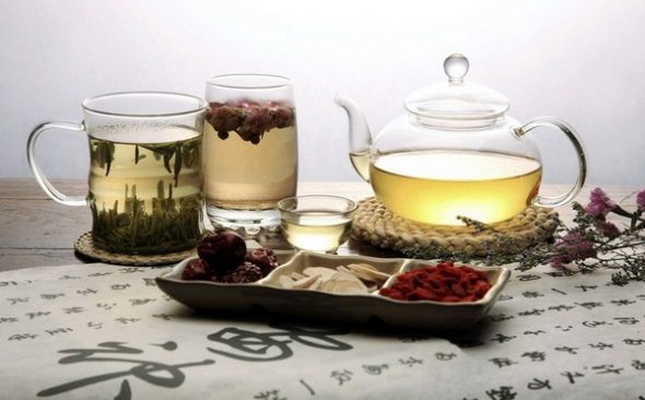 Herbata w walce z zapachem mebli w mieszkaniu