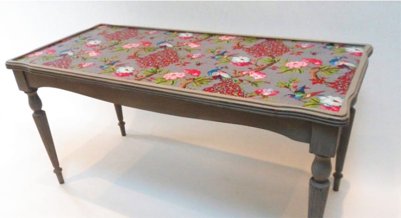 Do-it-yourself decoupage the table