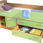 Children's transforming bed of pistachio color