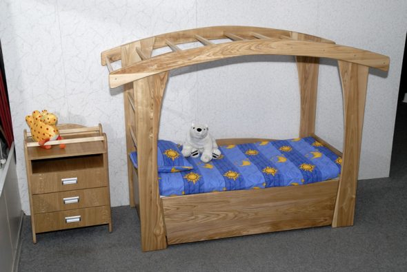Tree bed for children from 3 years