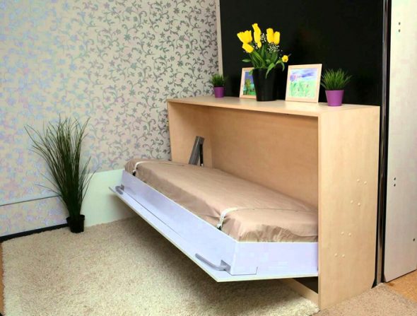 Bed transpormer para sa maliit na apartment