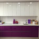 naka-glossy kitchen set