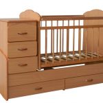 bed pendulum with chest of drawers
