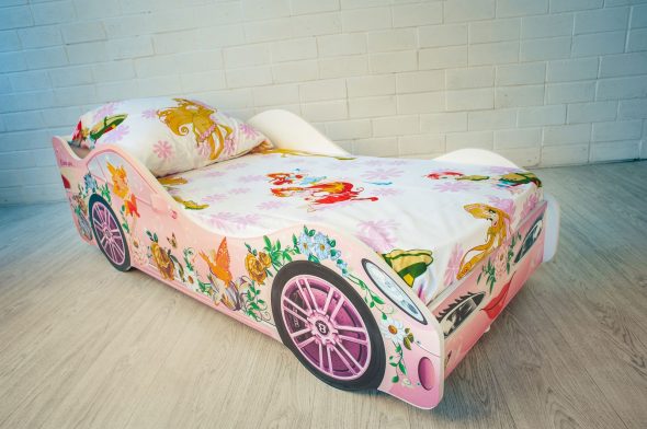 kız için yatak araba