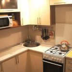 kitchen of 6 square meters with a set