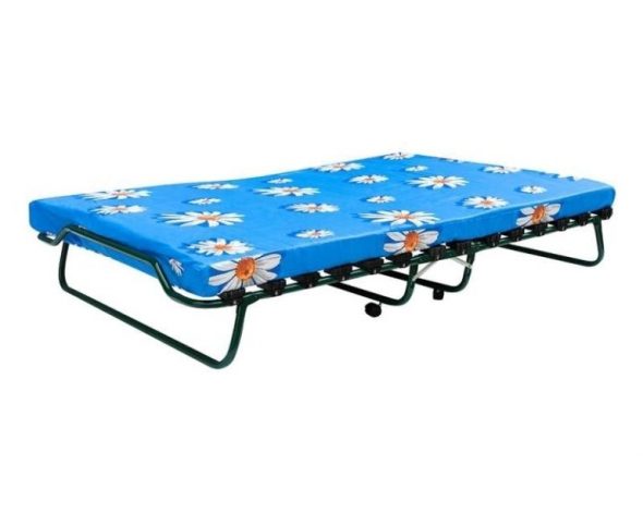 folding bed with daisies