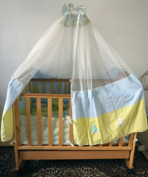 to hang a canopy on a crib