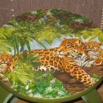 bright decoupage for stool