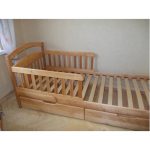 Children's bed with sides Stesha