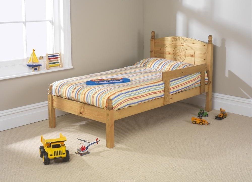سرير مفرد للأطفال