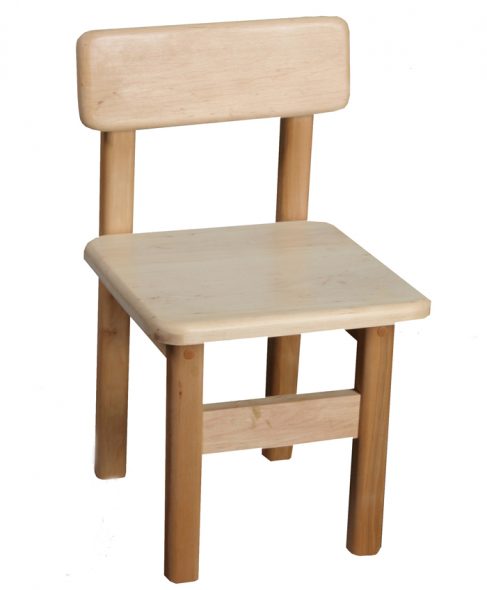 Krzesło dziecięce wykonane z naturalnego drewna