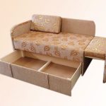 Ang mga bata ng vykatny sofa bed na may panig