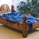 Łóżko dziecięce wykonane z drewna
