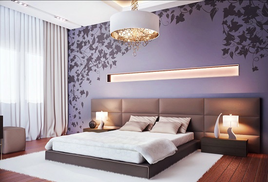 Dekoracja ścienna przy łóżku w sypialni z miękkimi panelami ściennymi