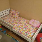 מיטת תינוק עם צד איקאה