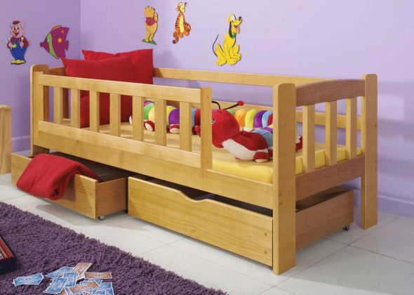 bed with sides of wood