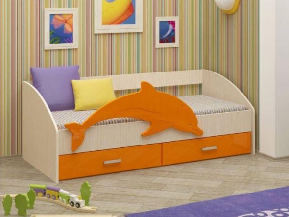 delfín lůžko v dětském pokoji