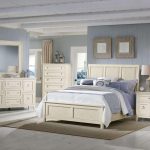 hafif yatak odası mobilyaları