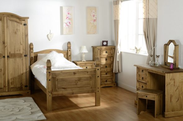 drvena spavaća soba