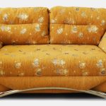 Sofa rozkładana do codziennego użytku z materacem ortopedycznym i regularnym