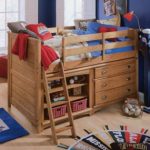 Patrová postel z přírodního dřeva